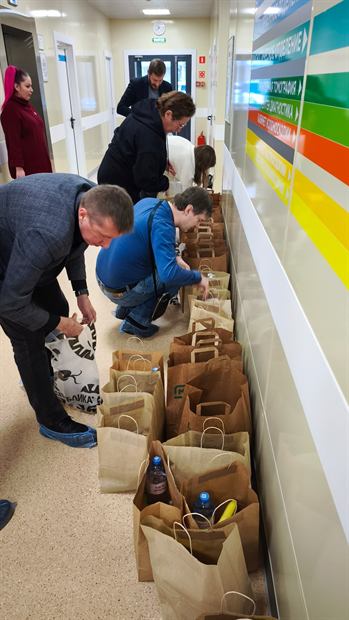 Сбор продуктовых наборов